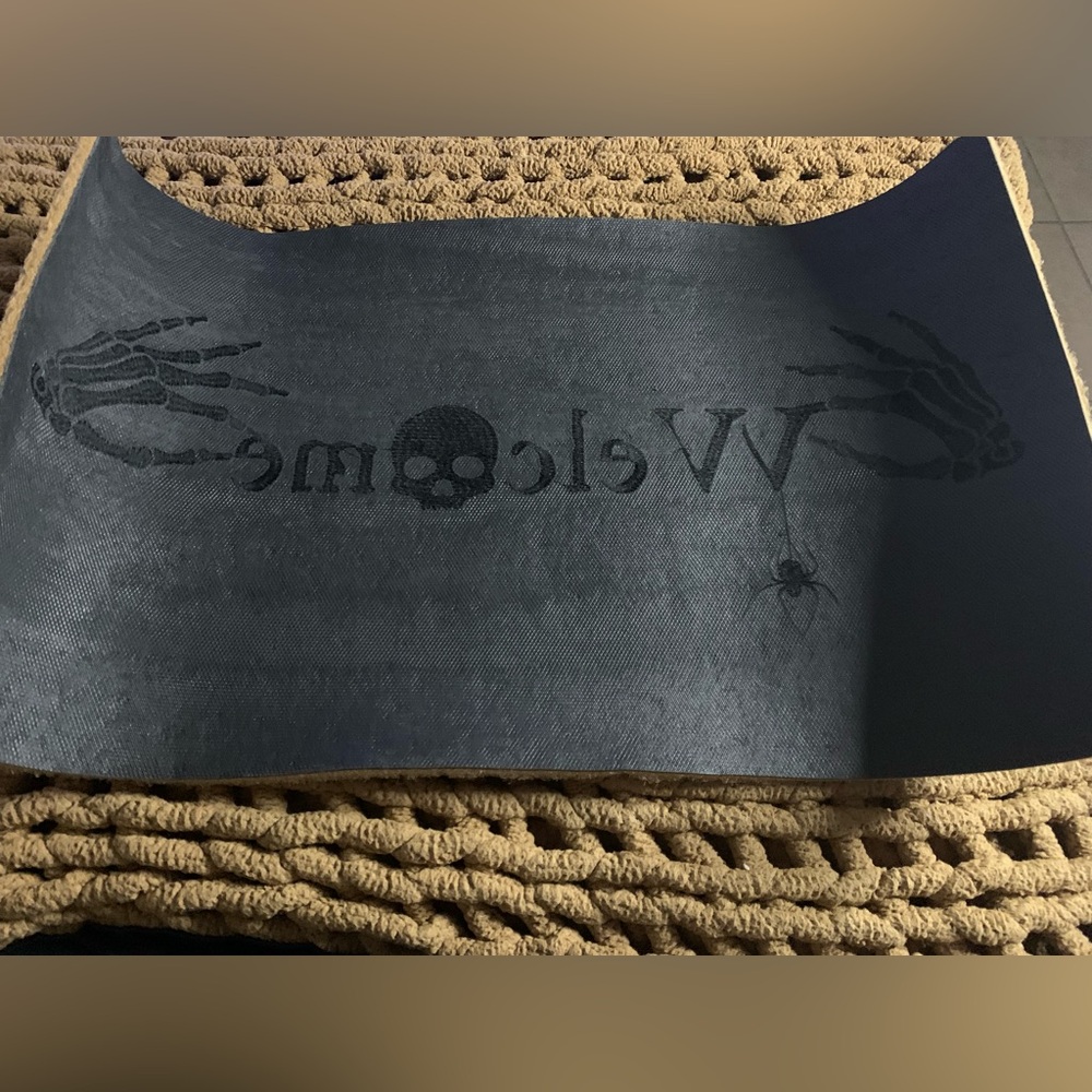 Skeleton Welcome Mat - Picture 7 of 8